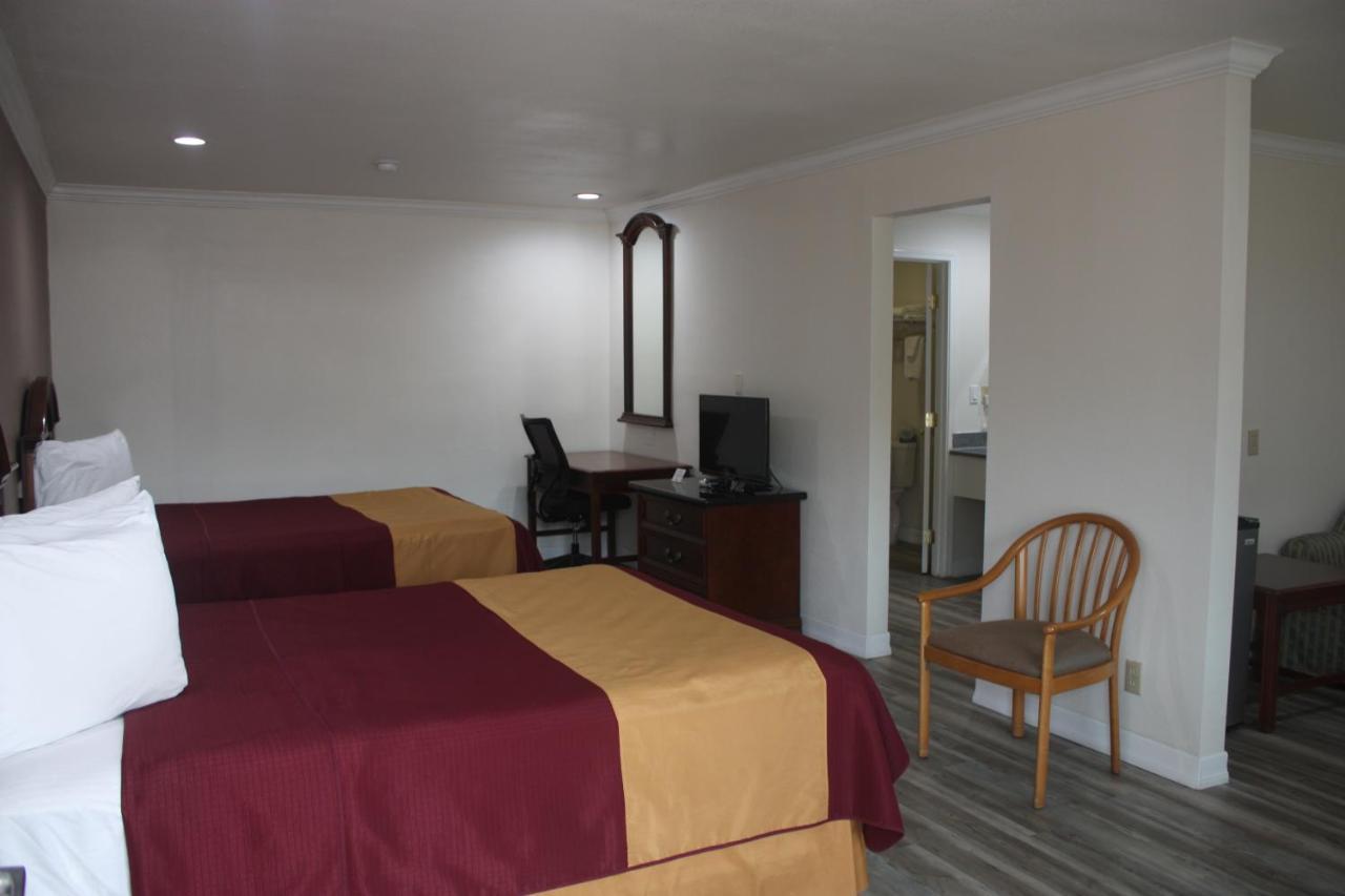 Value Inn & Suites Redding Exteriér fotografie