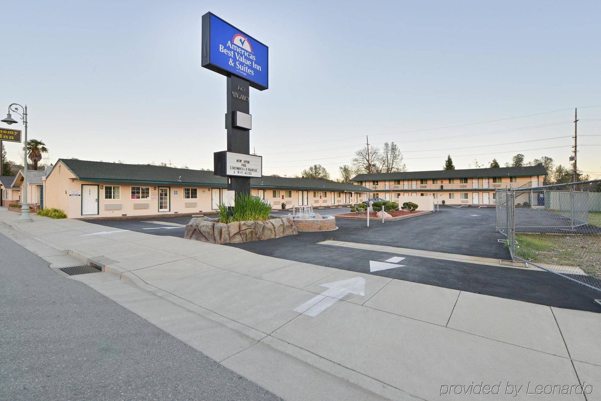 Value Inn & Suites Redding Exteriér fotografie