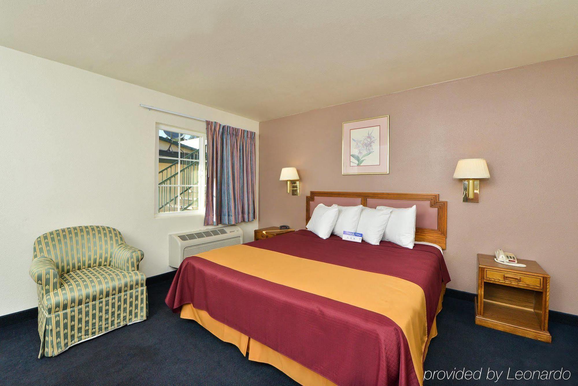 Value Inn & Suites Redding Exteriér fotografie