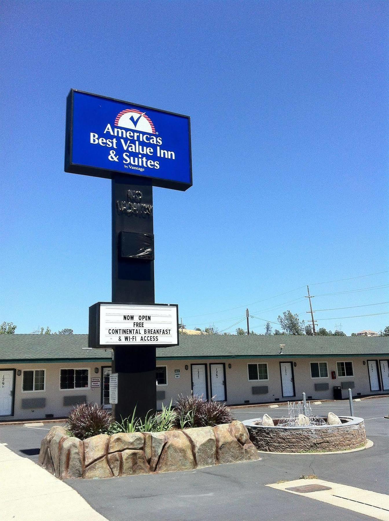 Value Inn & Suites Redding Exteriér fotografie