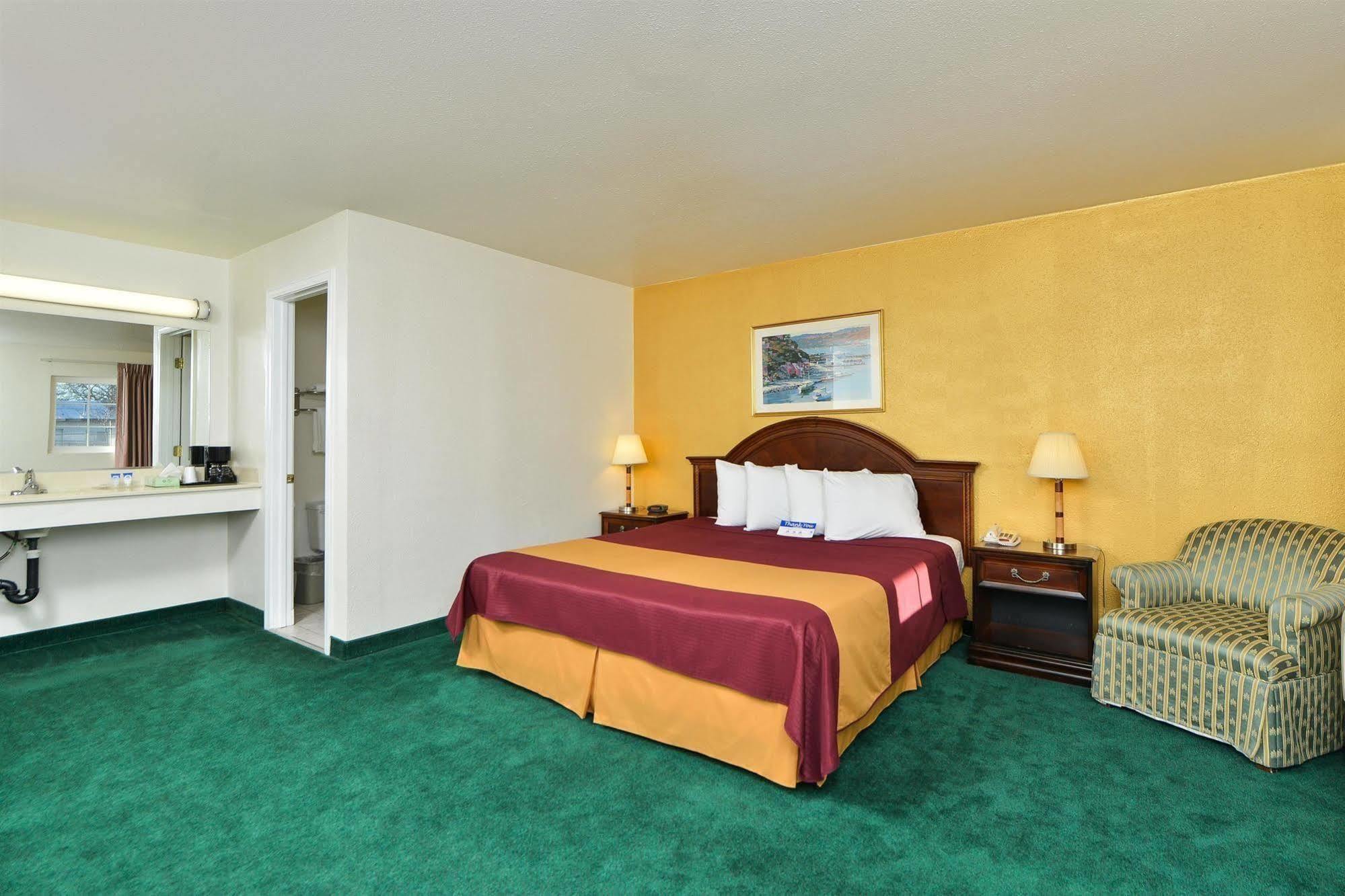 Value Inn & Suites Redding Exteriér fotografie