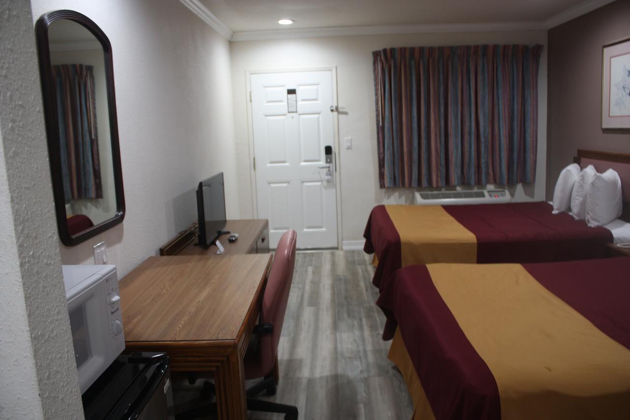 Value Inn & Suites Redding Exteriér fotografie
